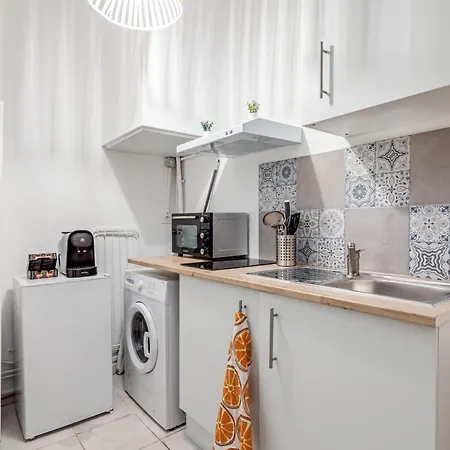 2 - Studio In The City Center - Cathedral Appartamento *